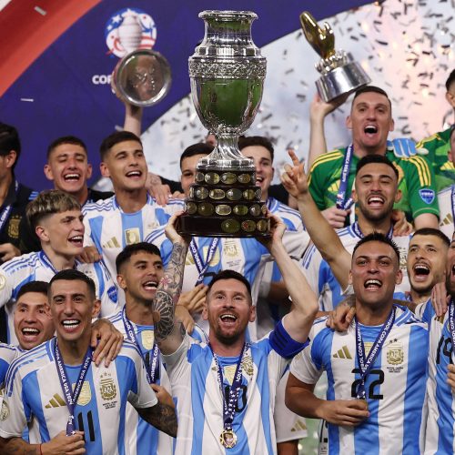 Governo argentino recua após pedir que Messi se desculpe – 17/07/2024 – Esporte